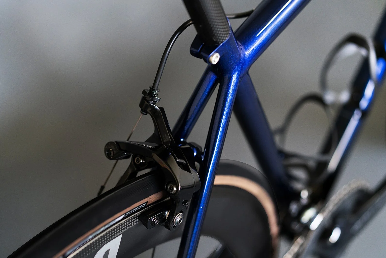 AVALANCHE CYCLES - stainless steel blue — AVALANCHE